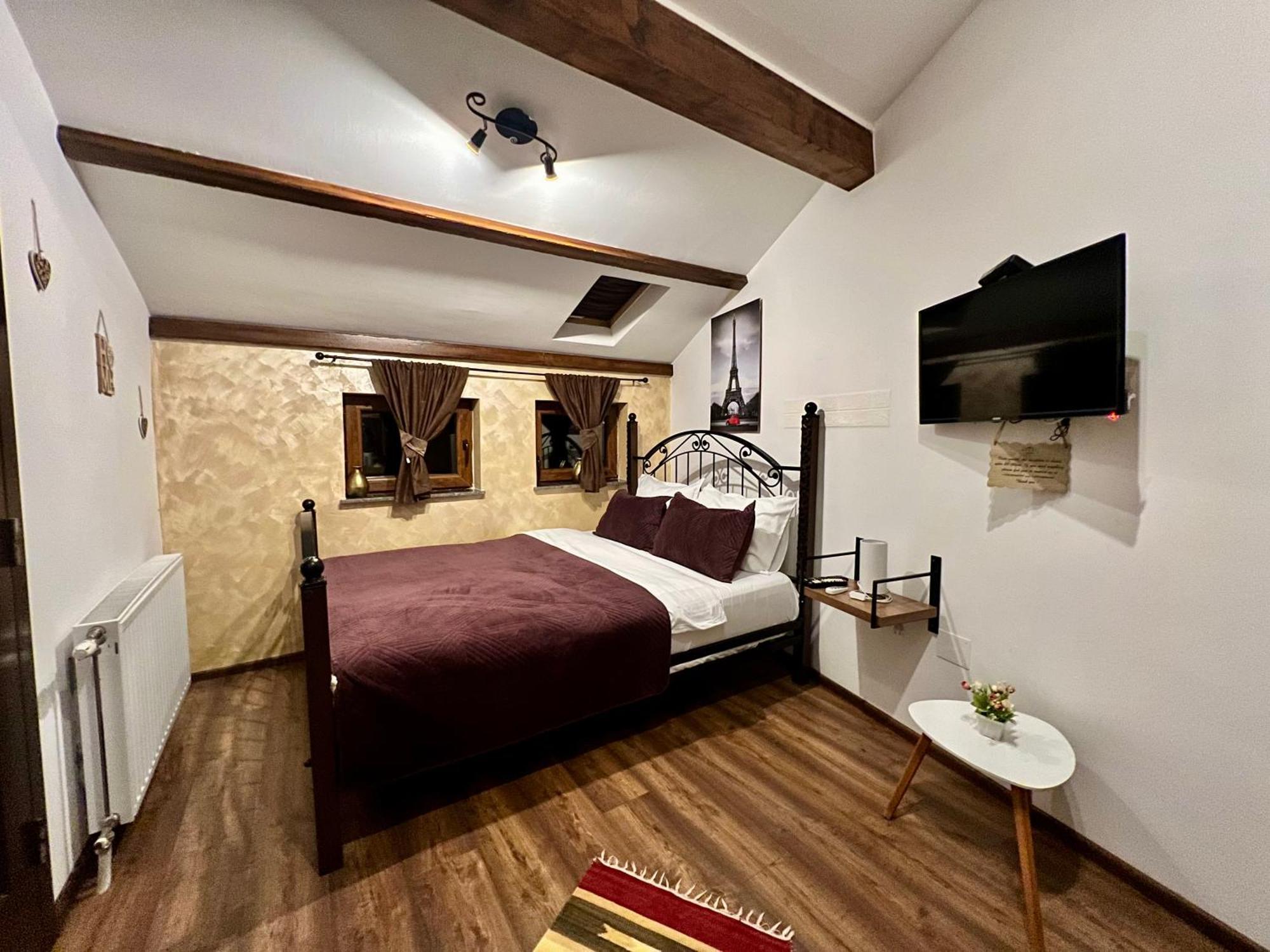 Hotel Fjorr Prizren Eksteriør billede